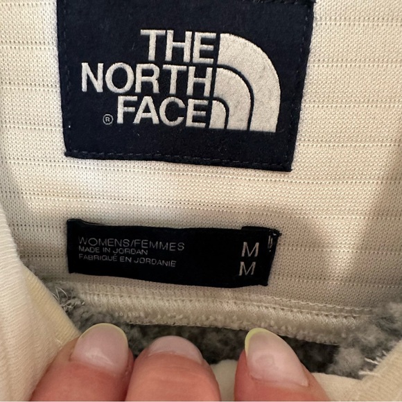 The North Face Women’s Indi 2 Hooded Fleece Jacket - Picture 9 of 13